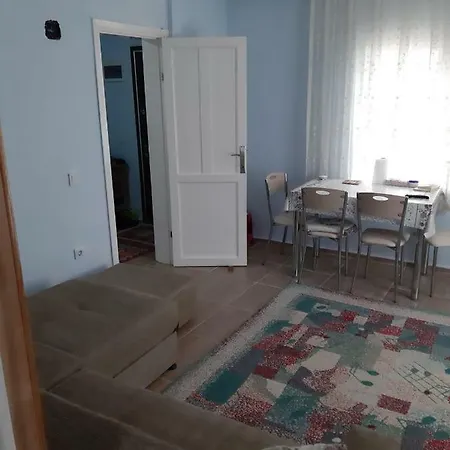 Ali Summer House מוגלה